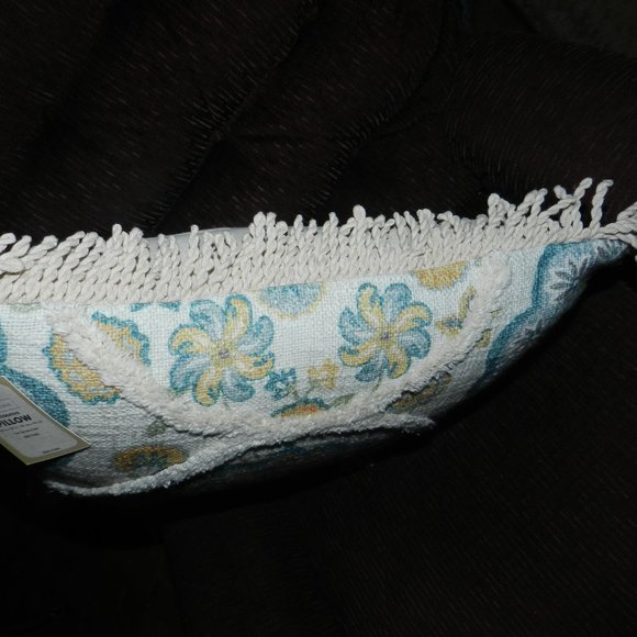 Mosaic Decorative Throw Pillows 20"x20" & Pillow cases Boho Chic  NWT/NEW! - Picture 4 of 14